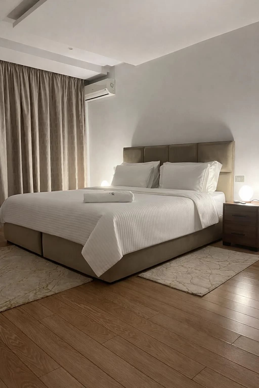 Cordoba — chambre principale, vue alternative