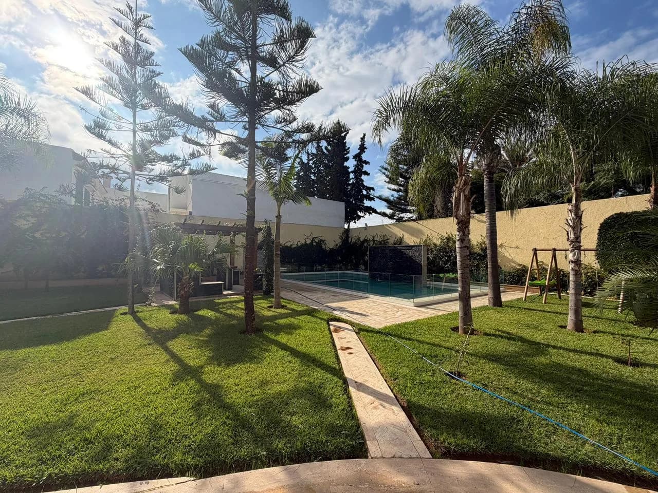 Villa Nova — piscine privée et jardin paysager