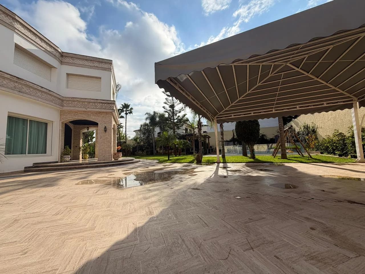 Villa Nova — piscine privée, vue rapprochée